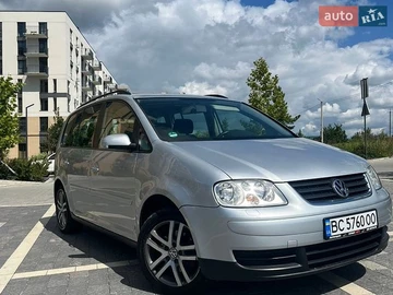 Авто Volkswagen Touran 2005 № 8980920