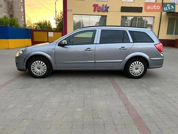 Авто Opel Astra 2005 № 8981006