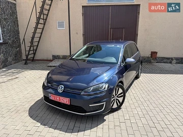 Авто Volkswagen E-Golf 2015 № 8981044