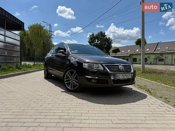 Авто Volkswagen Passat 2010 № 8981050
