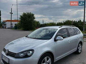 Авто Volkswagen Jetta 2013 № 8981052