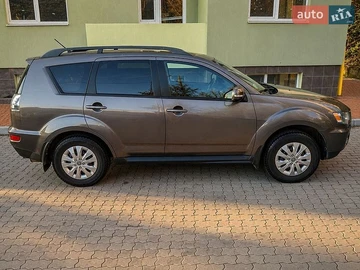 Авто Mitsubishi Outlander 2012 № 8981201