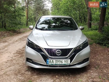 Авто Nissan Leaf 2021 № 8981202