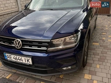 Авто Volkswagen Tiguan 2017 № 8981323