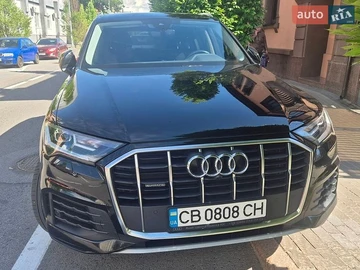 Авто Audi Q7 2021 № 8981414