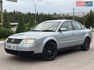 Авто Volkswagen Passat 2004 № 8981505