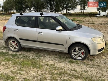 Авто Skoda Fabia 2008 № 8981595
