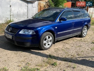 Авто Volkswagen Passat 2002 № 8981601