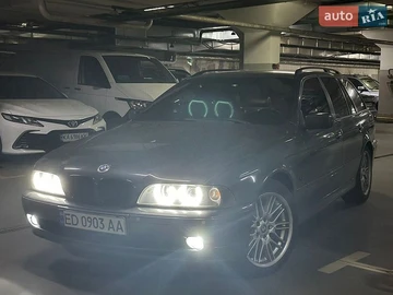 Авто BMW 5 Series 2002 № 8981715