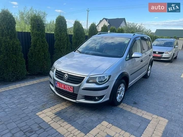 Авто Volkswagen Touran 2007 № 8981717