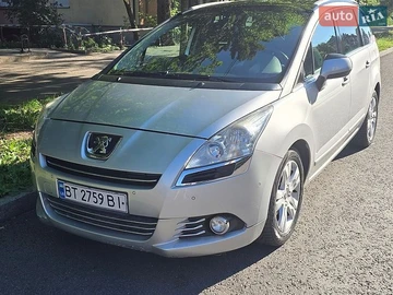 Авто Peugeot 5008 2013 № 8981822