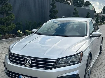 Авто Volkswagen Passat 2017 № 8981934