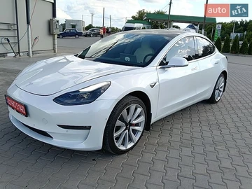 Авто Tesla Model 3 2019 № 8981994