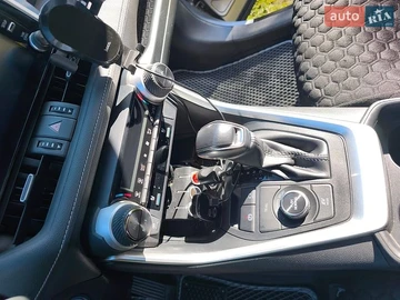 Авто Toyota Rav4 2020 № 8982114