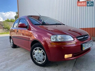 Авто Chevrolet Aveo 2005 № 8982170