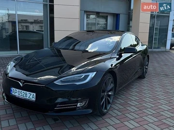 Авто Tesla Model S 2016 № 8982272