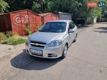 Авто Chevrolet Aveo 2007 № 8982406