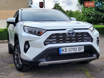 Авто Toyota Rav4 2024 № 8982409