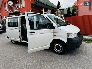 Авто Volkswagen Transporter 2006 № 8982495