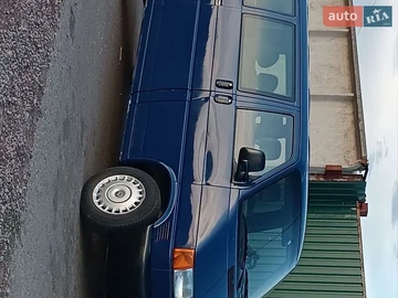 Авто Volkswagen Transporter 2001 № 8982587