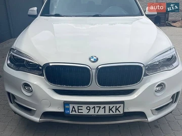 Авто BMW X5 2017 № 8982876