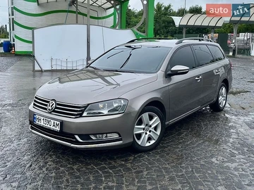 Авто Volkswagen Passat 2011 № 8983070