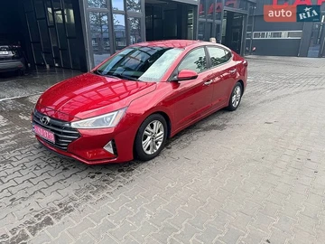 Авто Hyundai Elantra 2018 № 8983093
