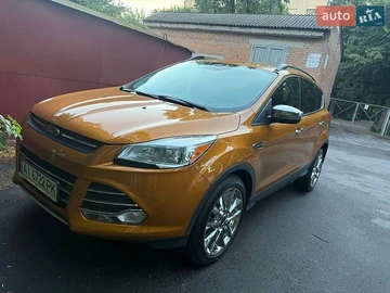 Авто Ford Escape 2015 № 8983096
