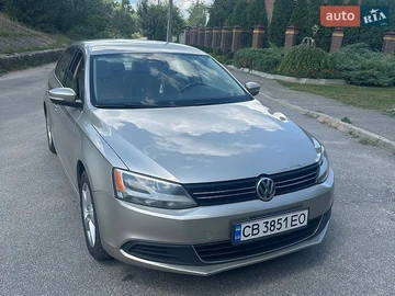 Авто Volkswagen Jetta 2013 № 8983366