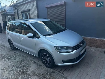 Авто Volkswagen Sharan 2013 № 8983928