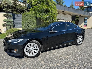 Авто Tesla Model S 2018 № 8984075