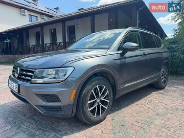 Авто Volkswagen Tiguan 2021 № 8984081