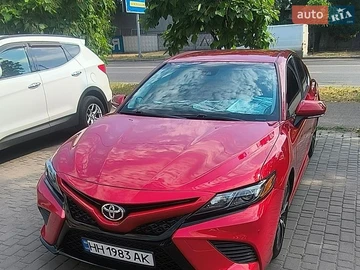 Авто Toyota Camry 2019 № 8984082