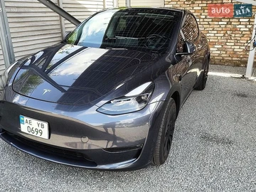 Авто Tesla Model Y 2023 № 8984110
