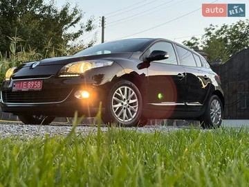 Авто Renault Megane 2012 № 8984364