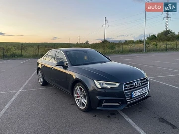 Авто Audi A4 2018 № 8984561