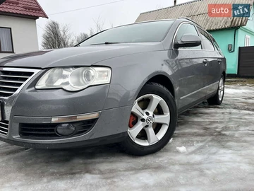 Авто Volkswagen Passat 2005 № 8984962