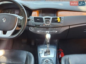 Авто Renault Laguna 2009 № 8985005