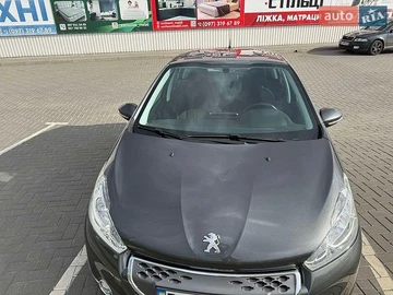 Авто Peugeot 208 2012 № 8985014