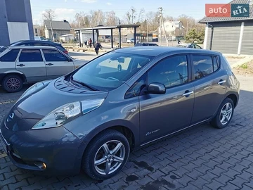 Авто Nissan Leaf 2014 № 8985085