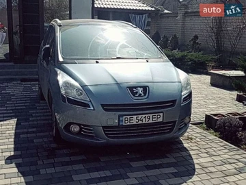 Авто Peugeot 5008 2009 № 8985090