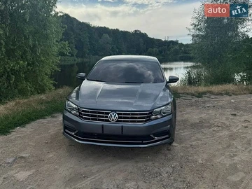 Авто Volkswagen Passat 2018 № 8985290