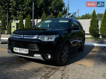 Авто Mitsubishi Outlander 2014 № 8985750
