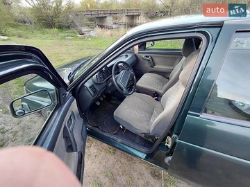 Авто ВАЗ 2110 2002 № 8986066