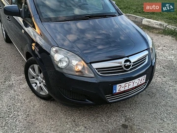 Авто Opel Zafira 2012 № 8986096