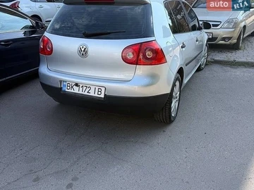 Авто Volkswagen Golf 2004 № 8986902