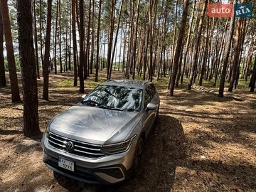Авто Volkswagen Tiguan 2023 № 8987002
