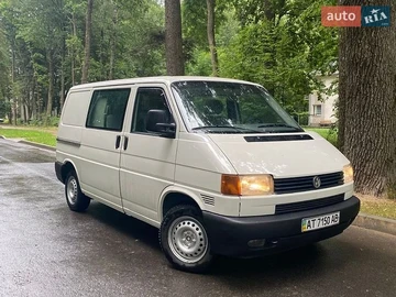 Авто Volkswagen Transporter 2000 № 8987204