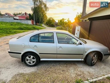 Авто Skoda Octavia 2002 № 8987750