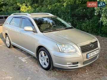 Авто Toyota Avensis 2004 № 8987764